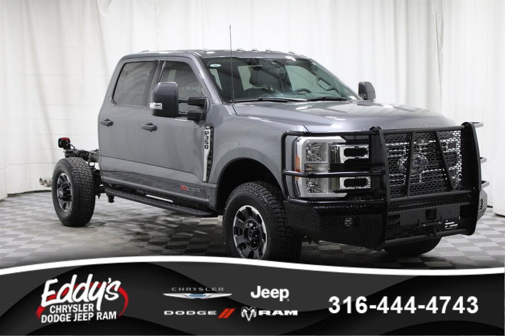 2023 Ford F-350 Super Duty XLT Crew Cab 4WD
