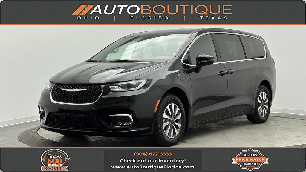 2025 Chrysler Pacifica Hybrid Select FWD