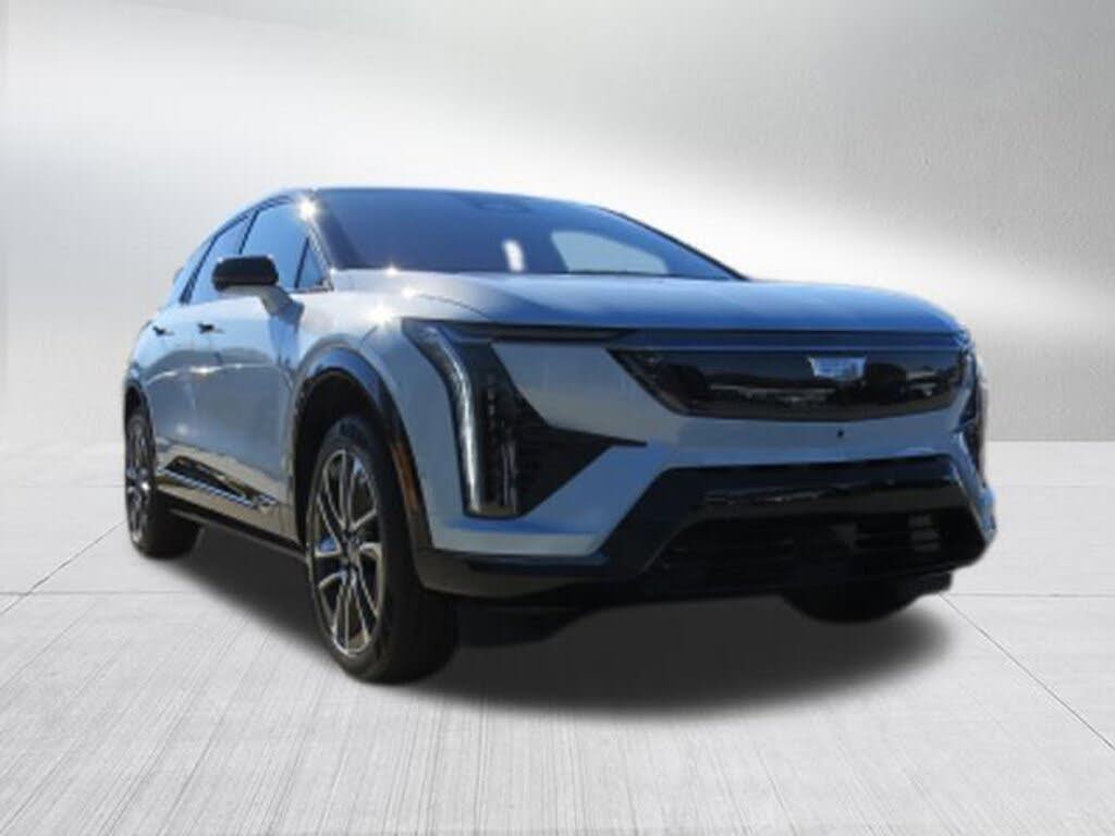 2026 Cadillac OPTIQ Premium Sport RWD