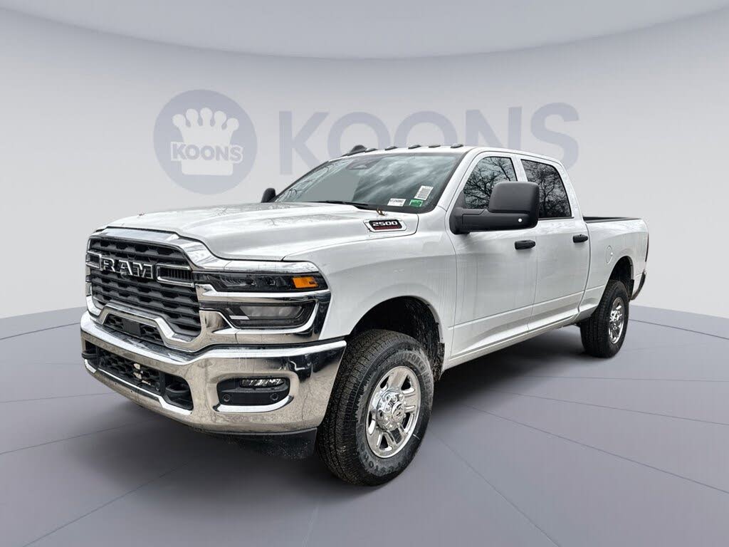2026 RAM 2500 Tradesman Crew Cab 4WD