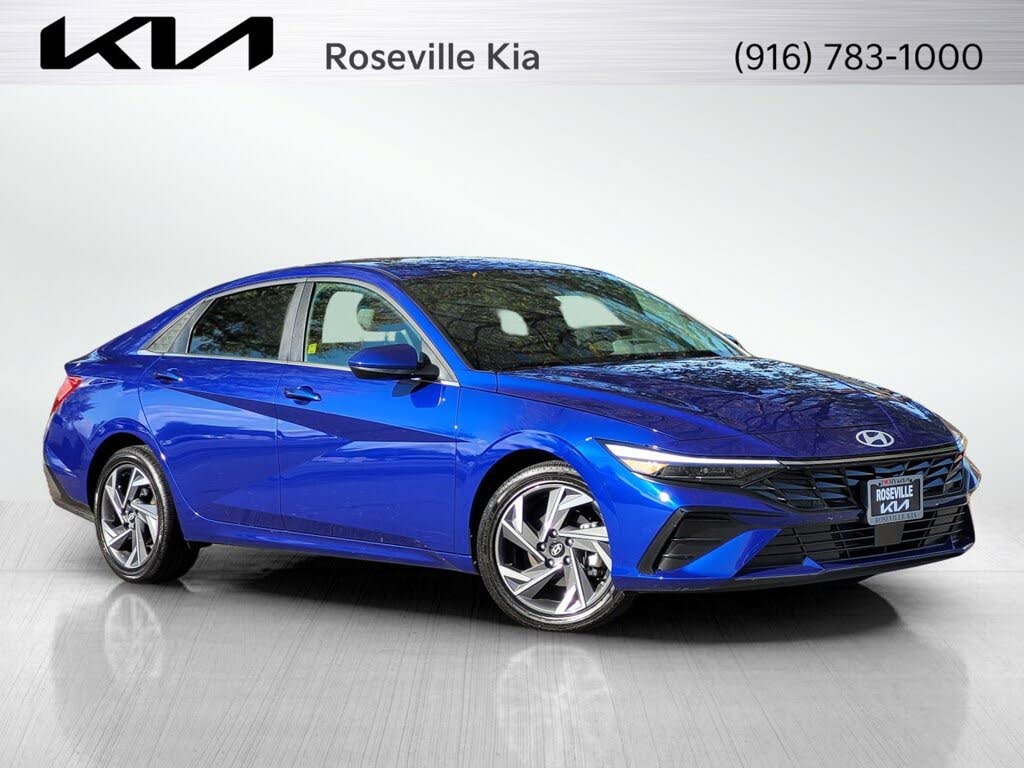 2025 Hyundai Elantra SEL Convenience FWD