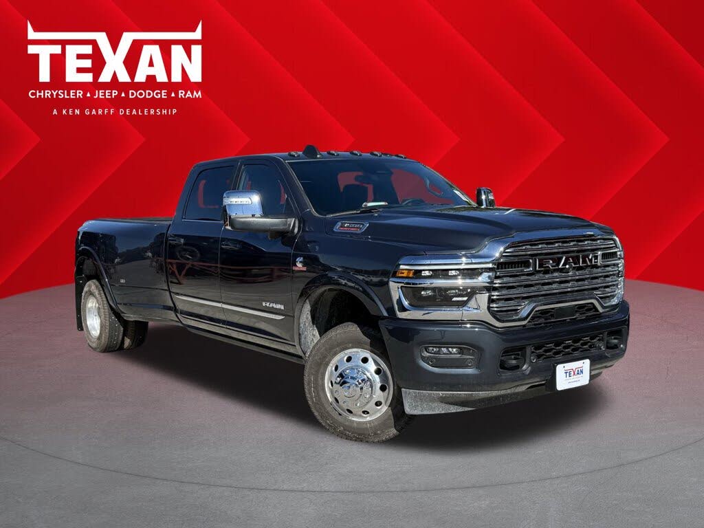 2025 RAM 3500 Limited Crew Cab LB DRW 4WD