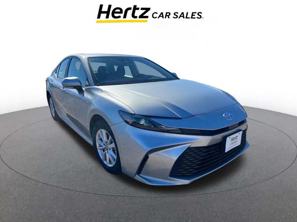 2025 Toyota Camry LE FWD
