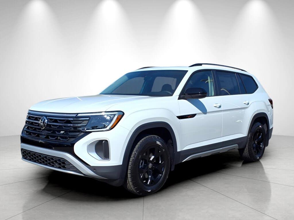 2025 Volkswagen Atlas Peak Edition 4Motion