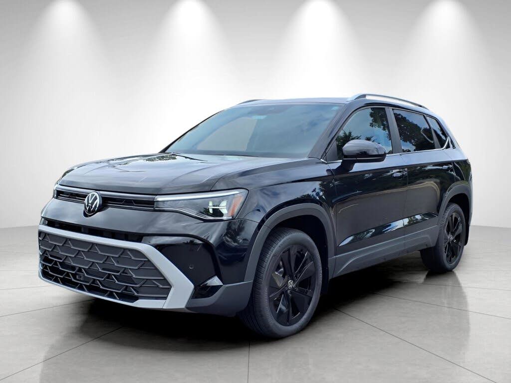 2025 Volkswagen Taos SE FWD