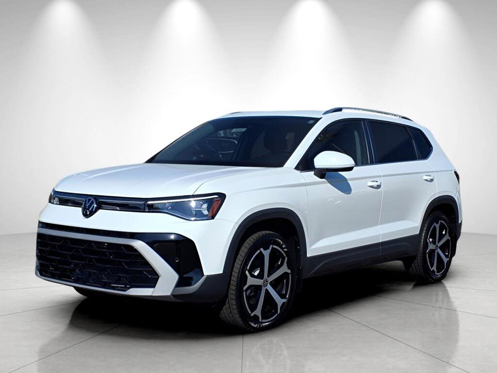 2025 Volkswagen Taos SEL 4Motion