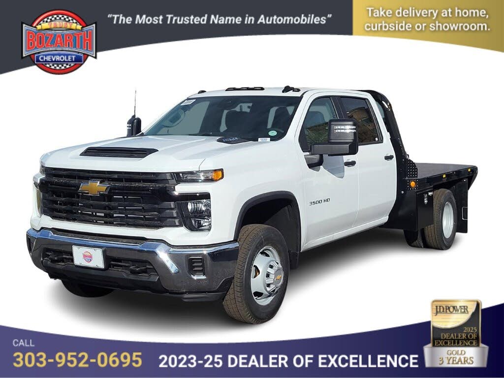 2026 Chevrolet Silverado 3500HD Chassis Work Truck Crew Cab 4WD