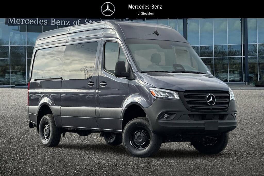 2026 Mercedes-Benz Sprinter Cargo 2500 144 AWD