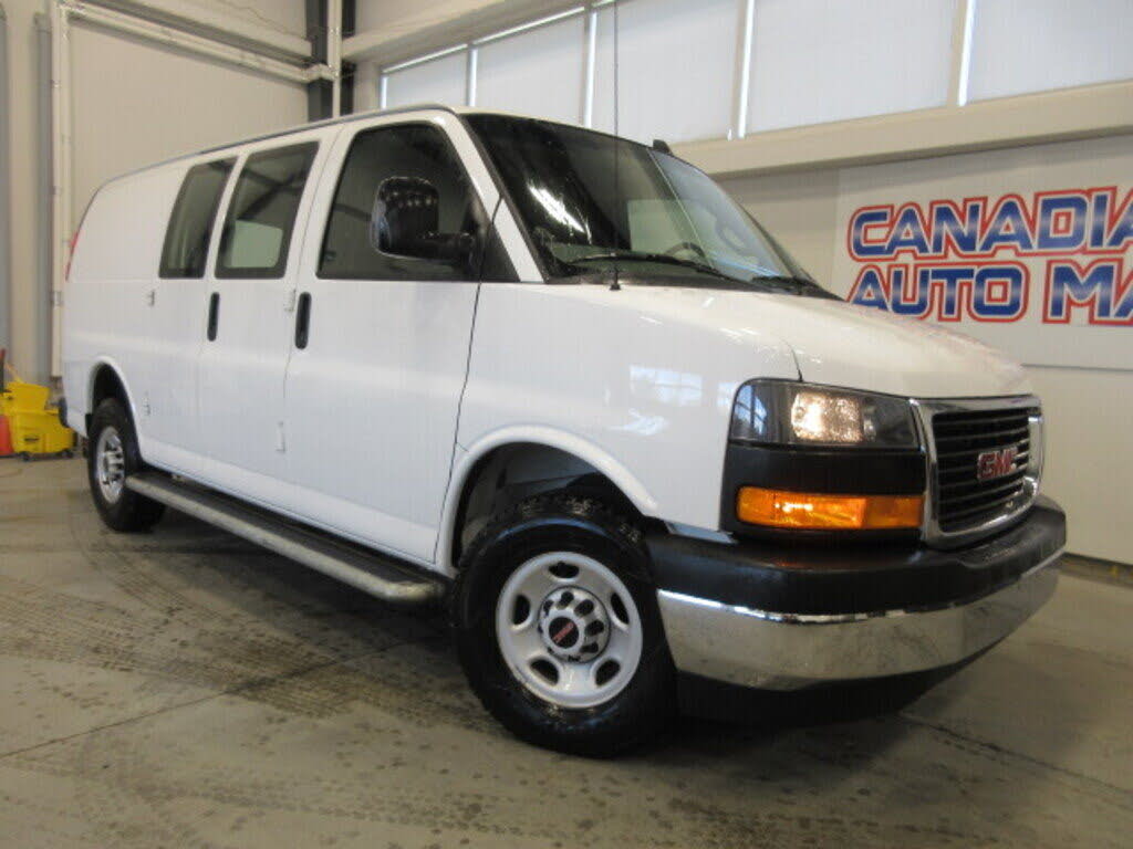2023 GMC Savana Cargo 2500 RWD