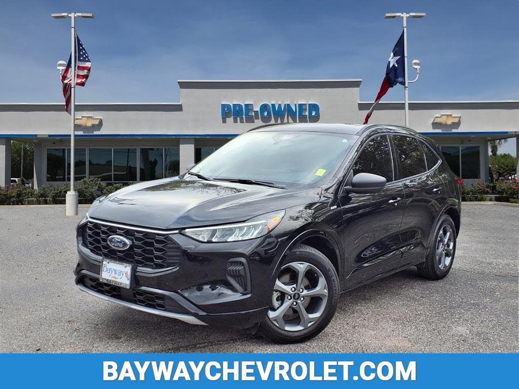 2023 Ford Escape ST-Line FWD