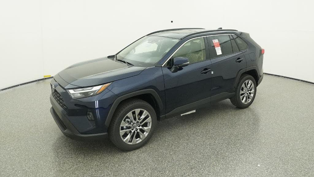 2025 Toyota RAV4 XLE Premium FWD