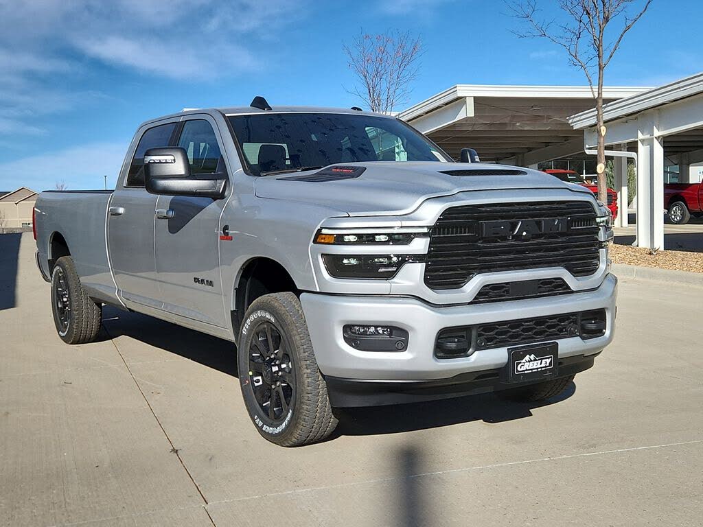 2026 RAM 3500 Laramie Crew Cab LB 4WD