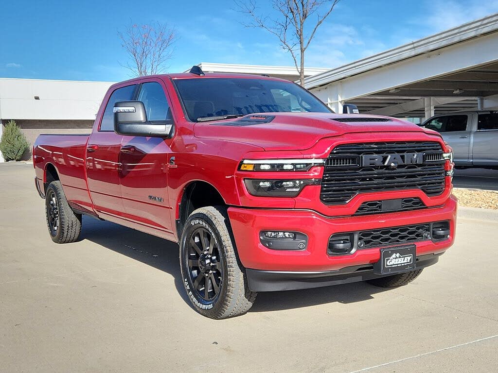 2026 RAM 3500 Laramie Crew Cab LB 4WD