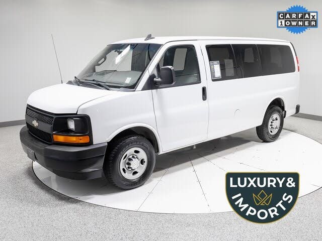2017 Chevrolet Express 2500 LS RWD