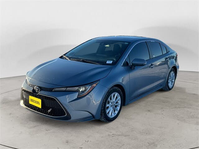 2020 Toyota Corolla XLE FWD