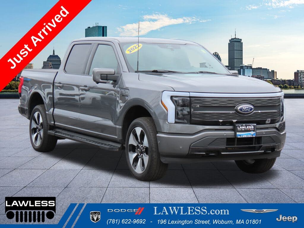 2022 Ford F-150 Lightning Platinum SuperCrew AWD