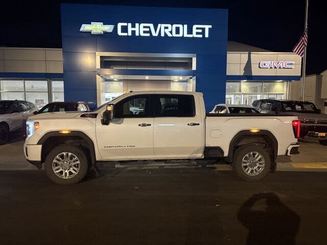 2022 GMC Sierra 3500HD Denali Crew Cab 4WD