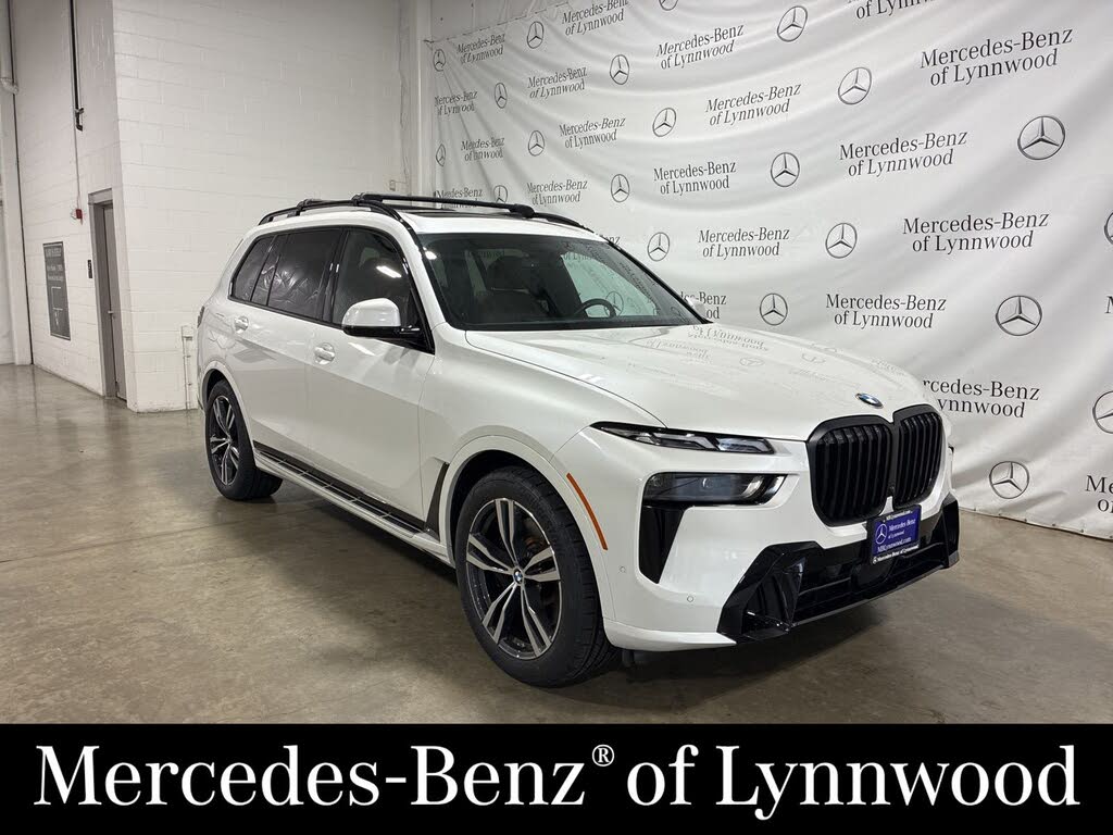 2023 BMW X7 xDrive40i AWD