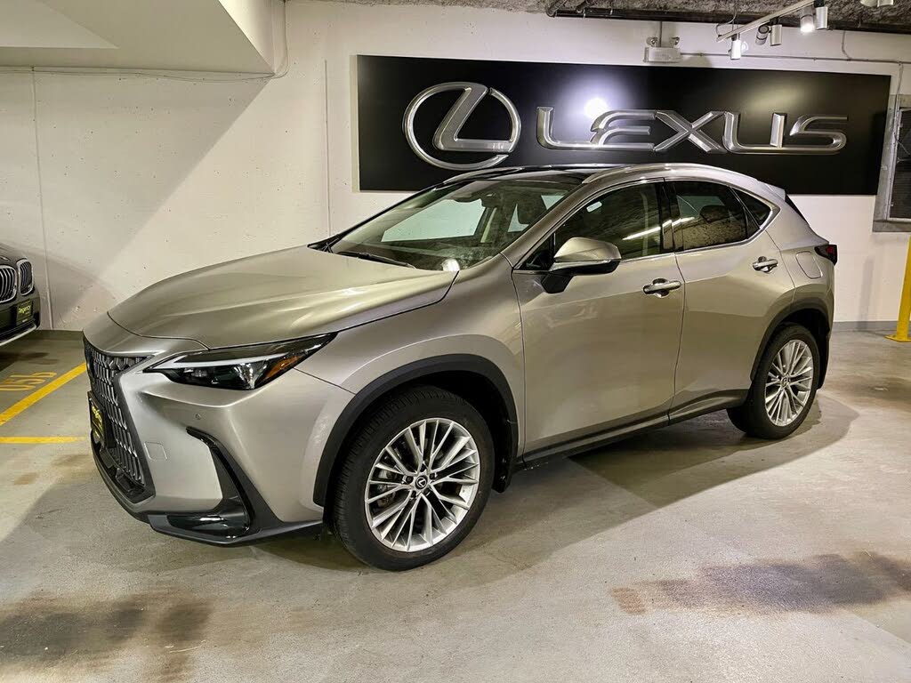 2024 Lexus NX Hybrid
