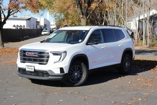 2025 GMC Acadia Elevation FWD