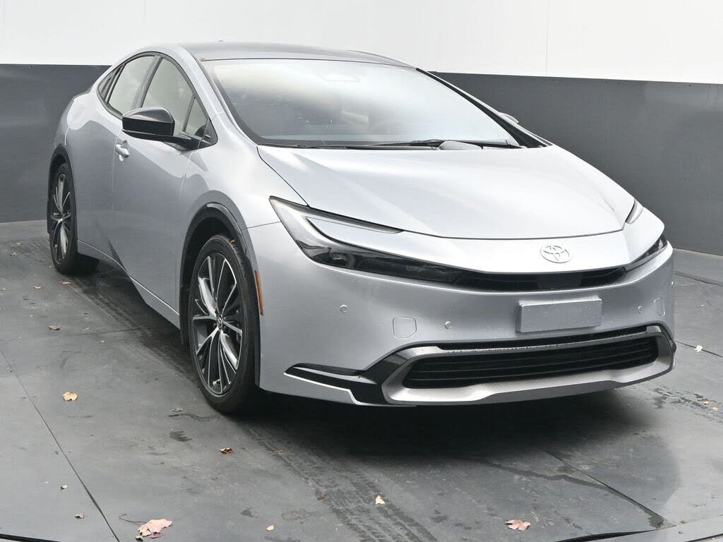 2025 Toyota Prius Limited FWD