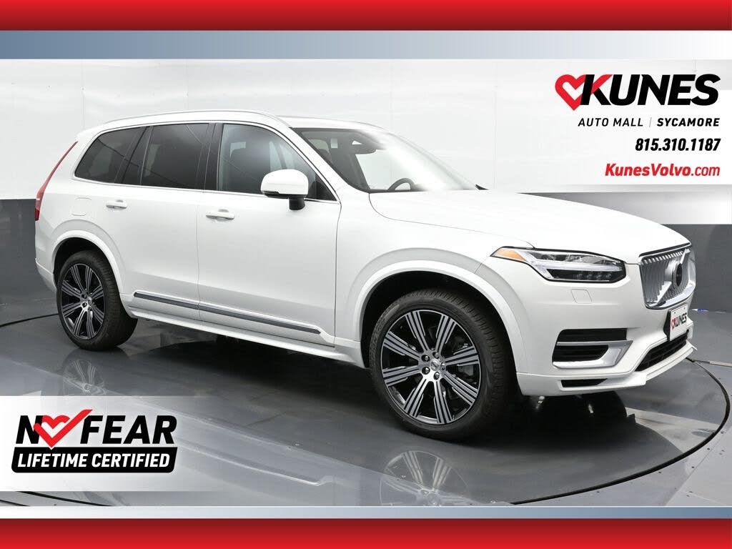 2025 Volvo XC90 T8 Core Bright Theme eAWD