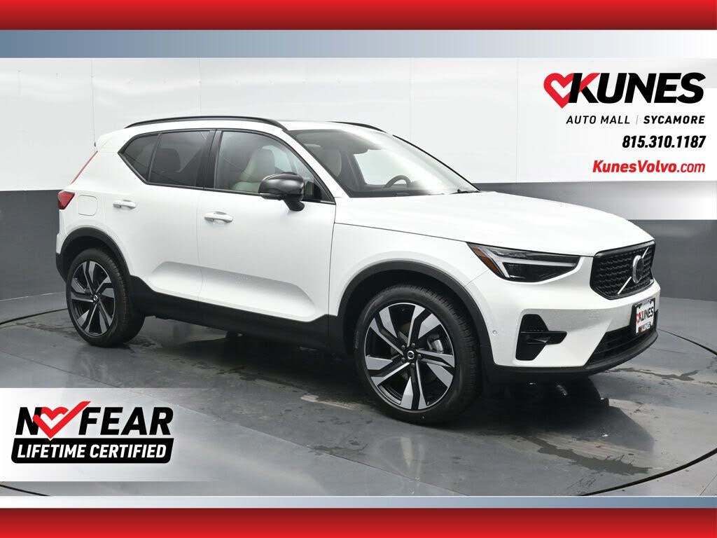 2026 Volvo XC40 B5 Ultra AWD