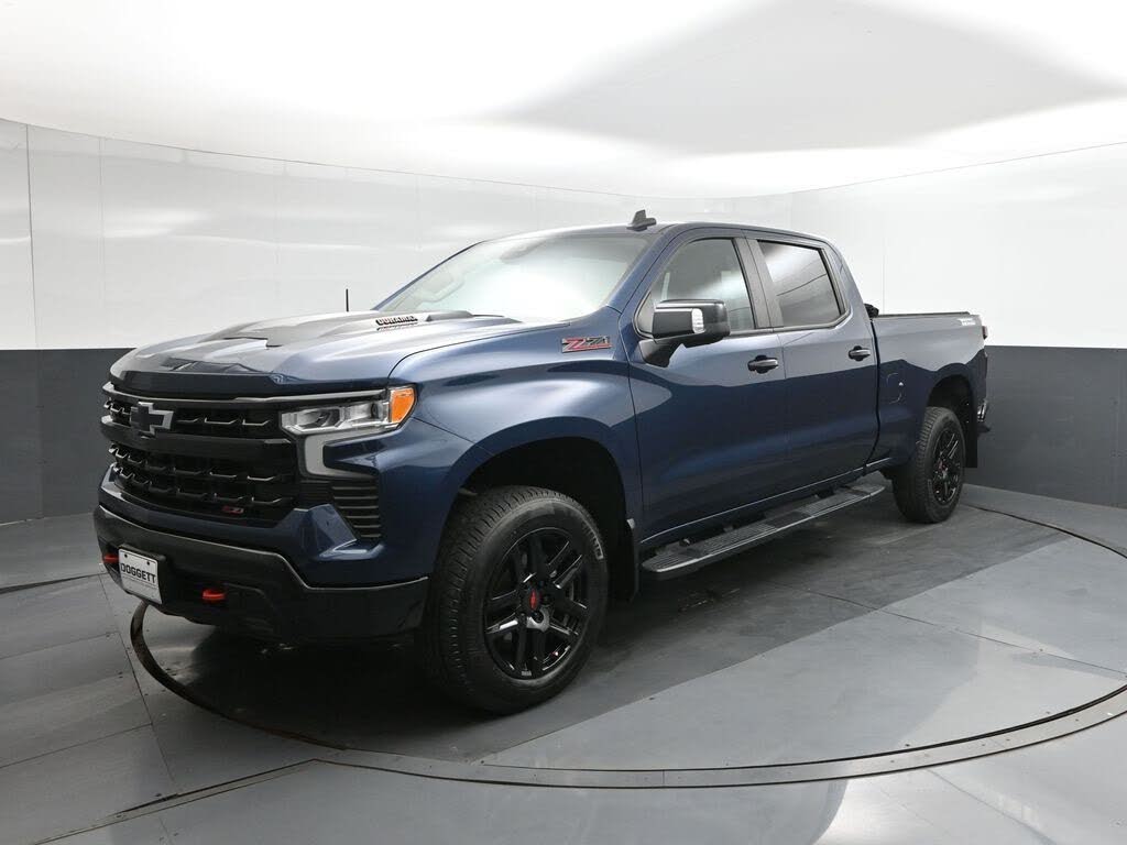 2022 Chevrolet Silverado 1500 LT Trail Boss Crew Cab 4WD
