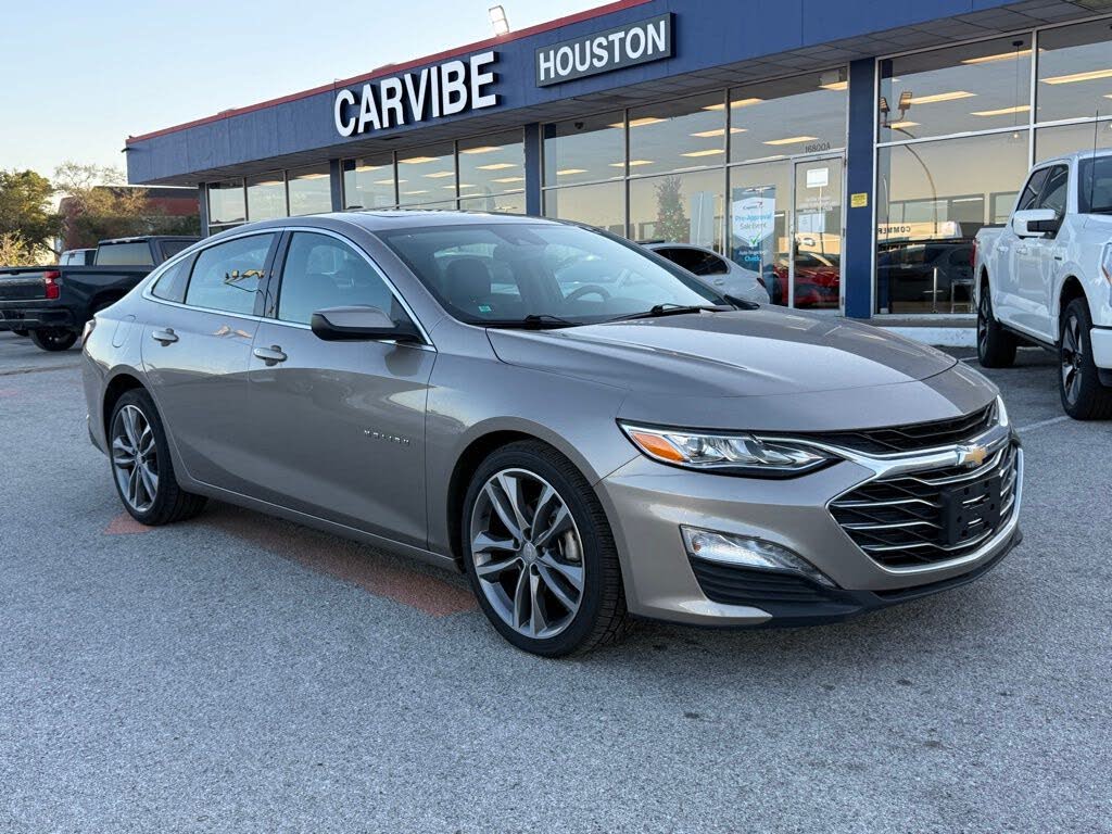 2024 Chevrolet Malibu LT with 2LT FWD