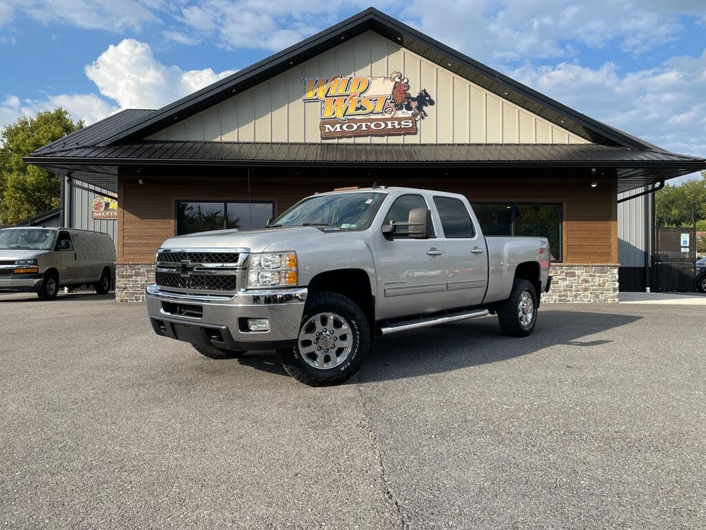 2011 Chevrolet Silverado 2500HD LTZ Crew Cab 4WD