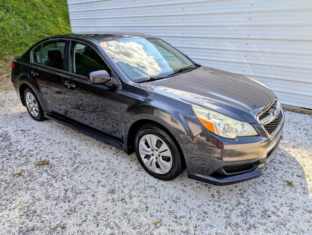2013 Subaru Legacy 2.5i AWD
