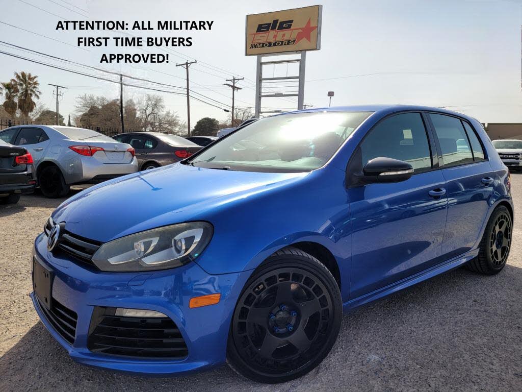 2013 Volkswagen Golf R 4-Door AWD with Sunroof and Navigation