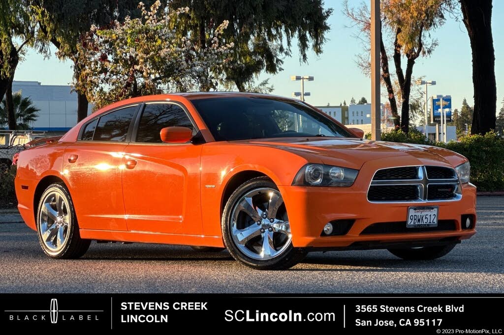 2014 Dodge Charger R/T RWD