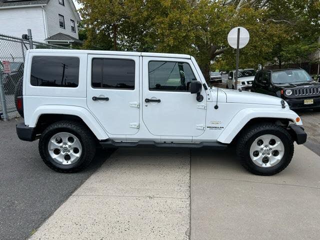 2015 Jeep Wrangler Unlimited Sahara 4WD