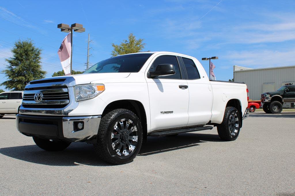 2017 Toyota Tundra SR5 Double Cab 4.6L
