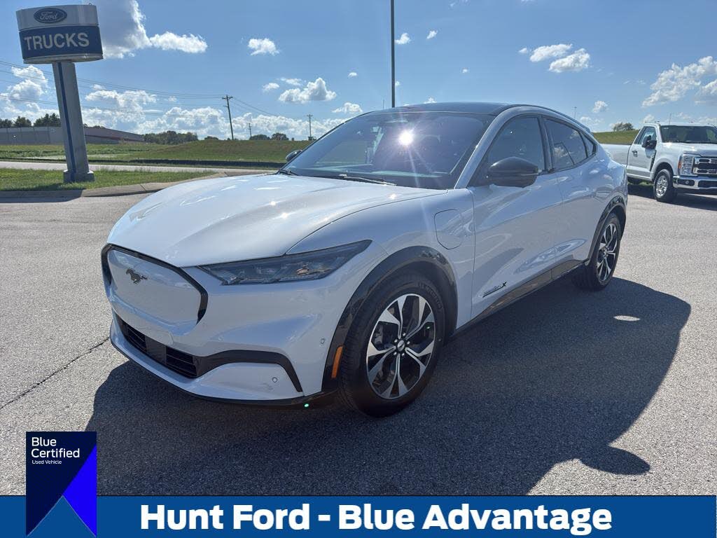 2022 Ford Mustang Mach-E Premium RWD