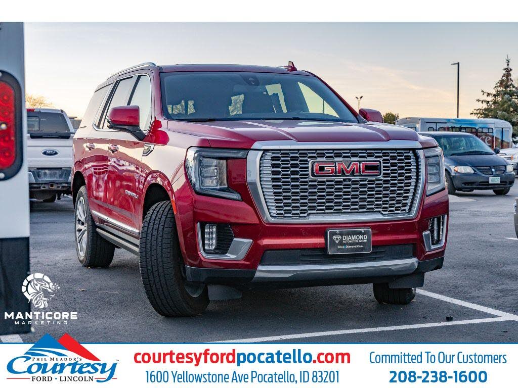 2022 GMC Yukon Denali 4WD