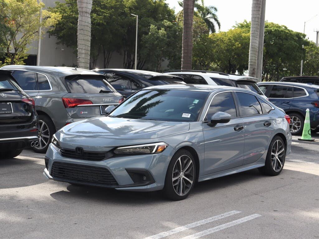 2022 Honda Civic Touring FWD