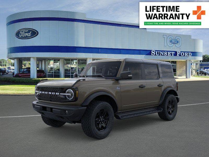 2025 Ford Bronco Outer Banks 4-Door 4WD