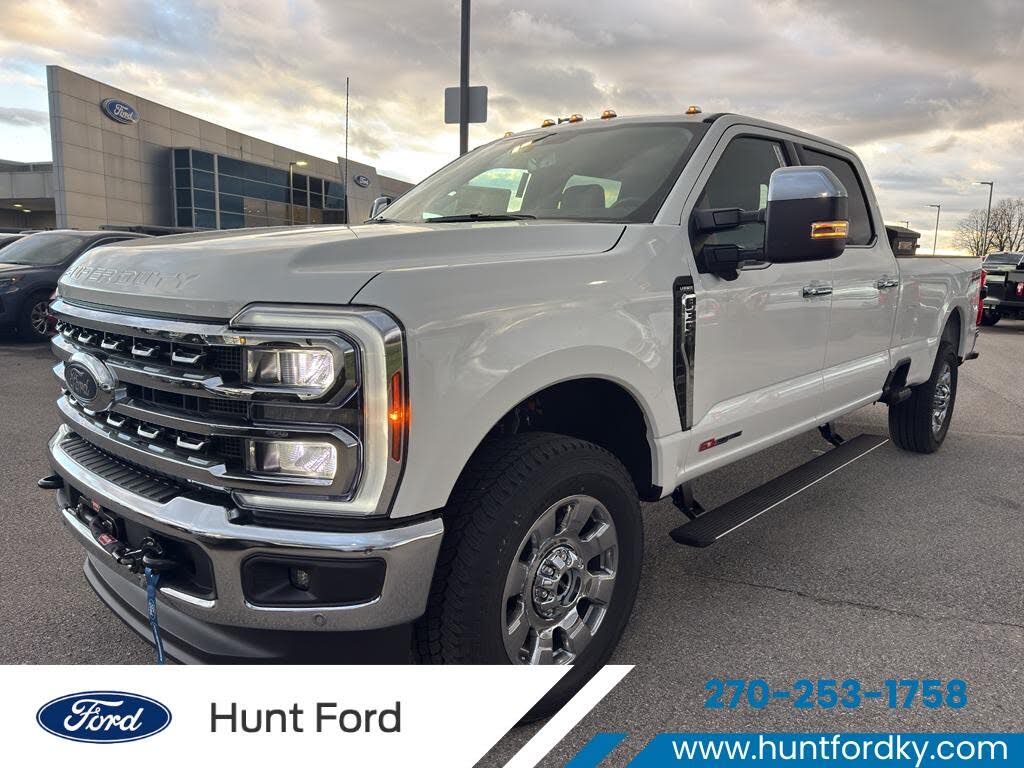 2026 Ford F-350 Super Duty Lariat Crew Cab 4WD