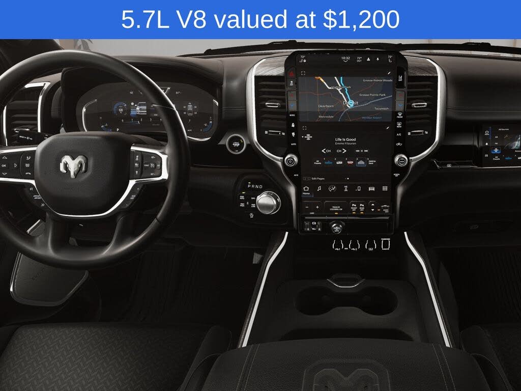 2026 RAM 1500 Laramie Crew Cab 4WD