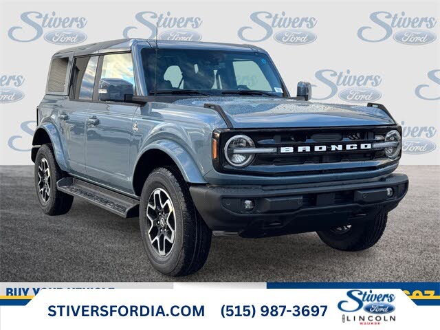 2025 Ford Bronco Outer Banks 4-Door 4WD
