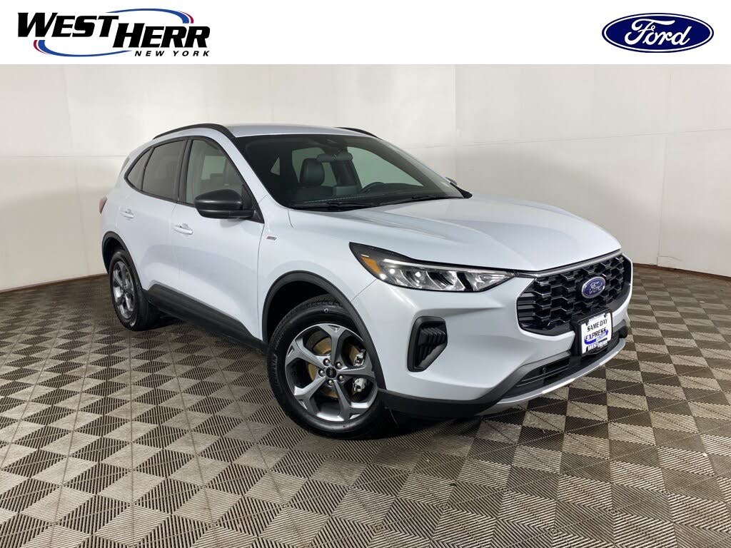 2025 Ford Escape ST-Line AWD