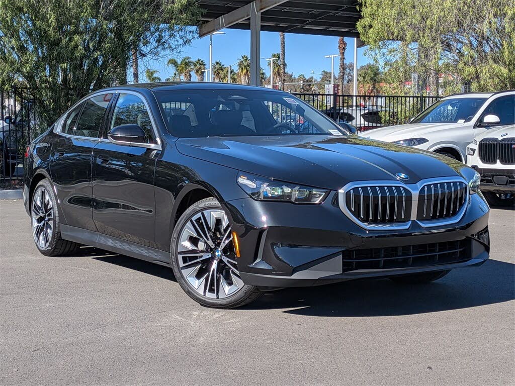 2026 BMW 5 Series 530i RWD