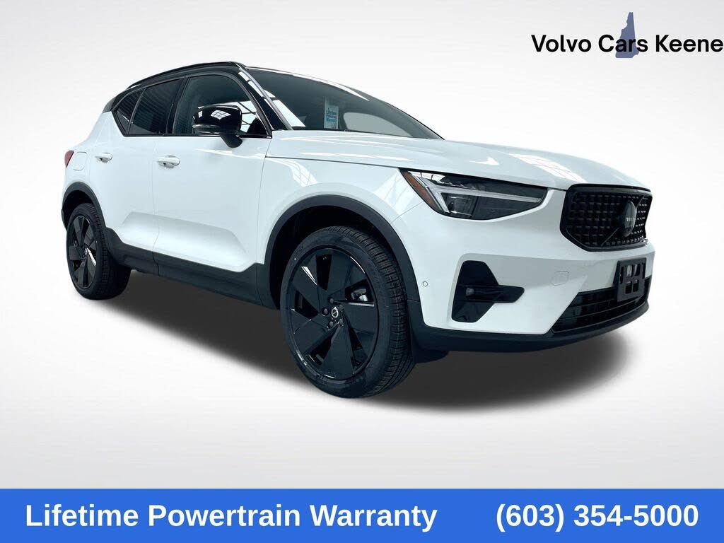 2026 Volvo XC40 B5 Ultra Black Edition AWD
