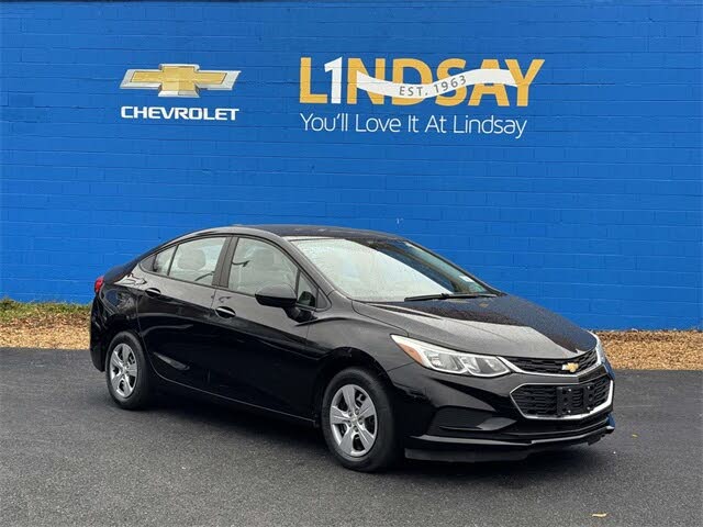 2017 Chevrolet Cruze LS Sedan FWD
