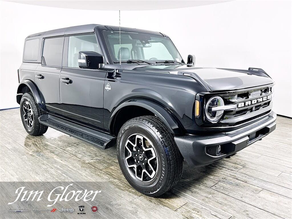 2025 Ford Bronco Outer Banks 4-Door 4WD