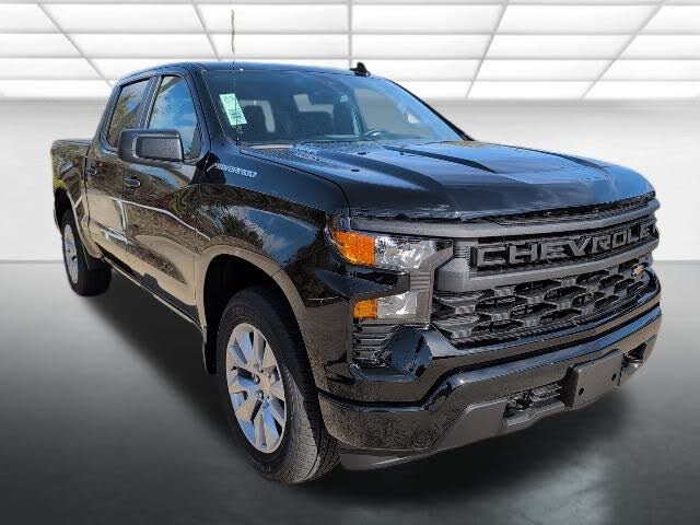 2026 Chevrolet Silverado 1500 Custom Crew Cab RWD