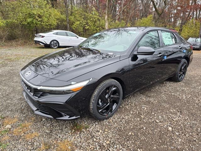 2026 Hyundai Elantra SEL Sport FWD