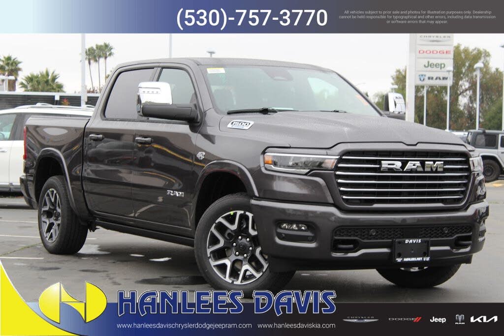 2026 RAM 1500 Laramie Crew Cab 4WD